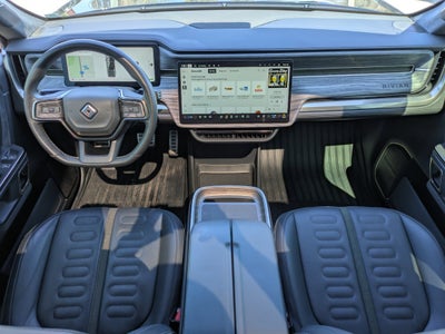 2022 RIVIAN R1T Adventure Package