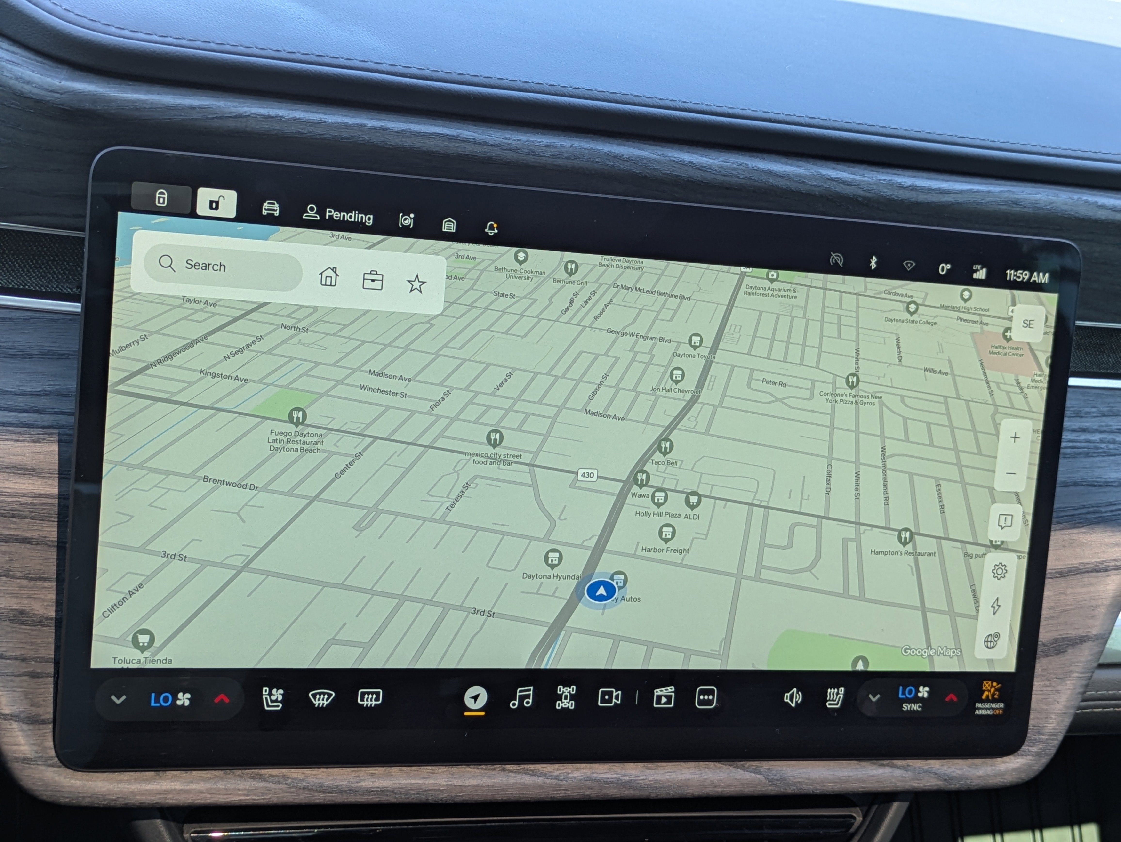 2022 RIVIAN R1T Adventure Package