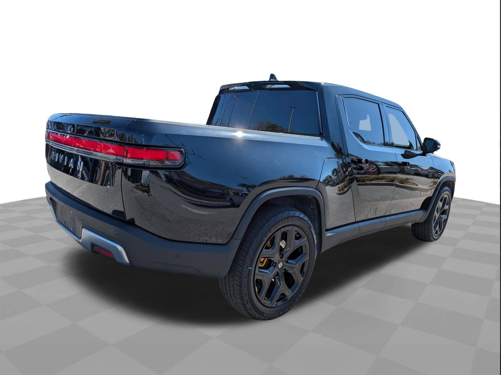 2022 RIVIAN R1T Adventure Package