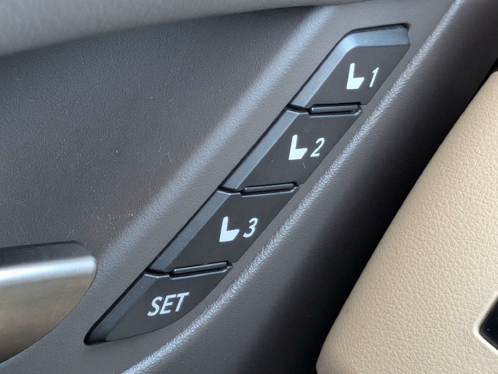 2018 Lexus LX LX 570