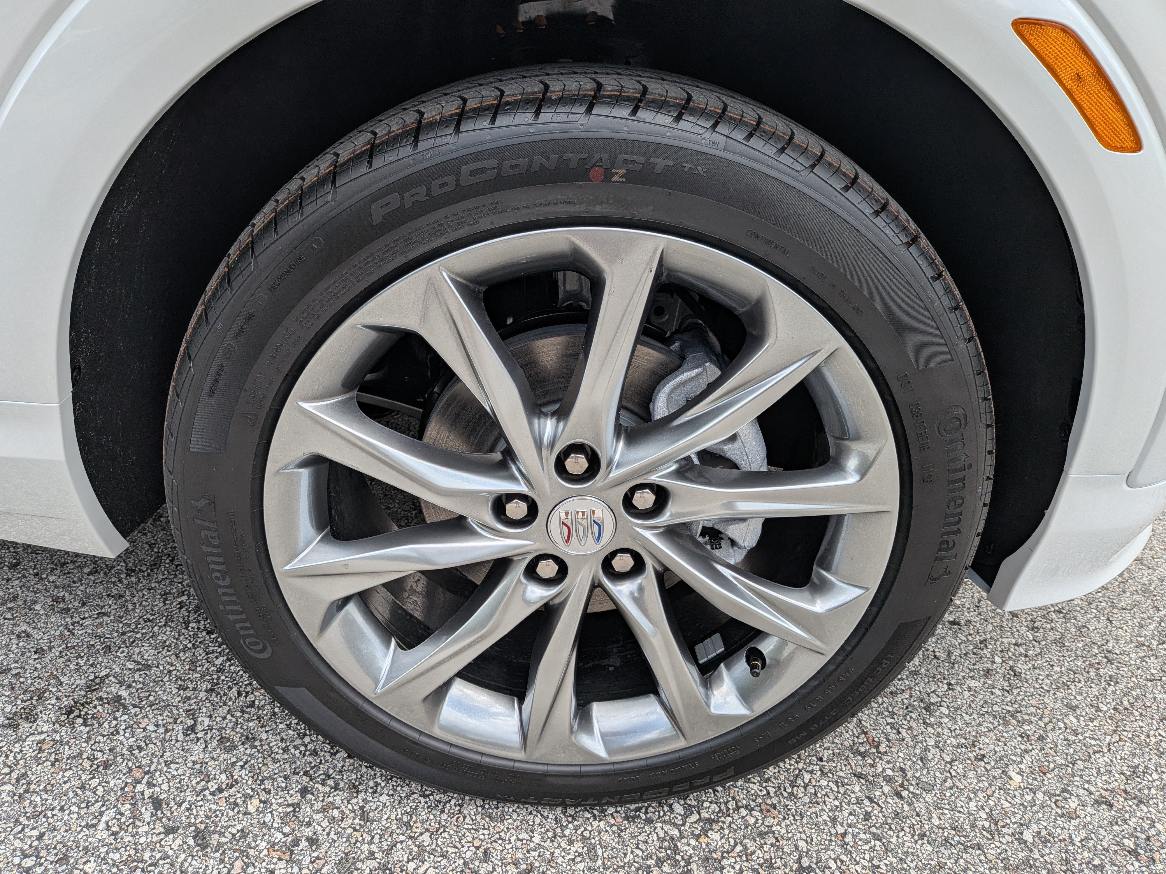 2026 Buick Encore GX Avenir