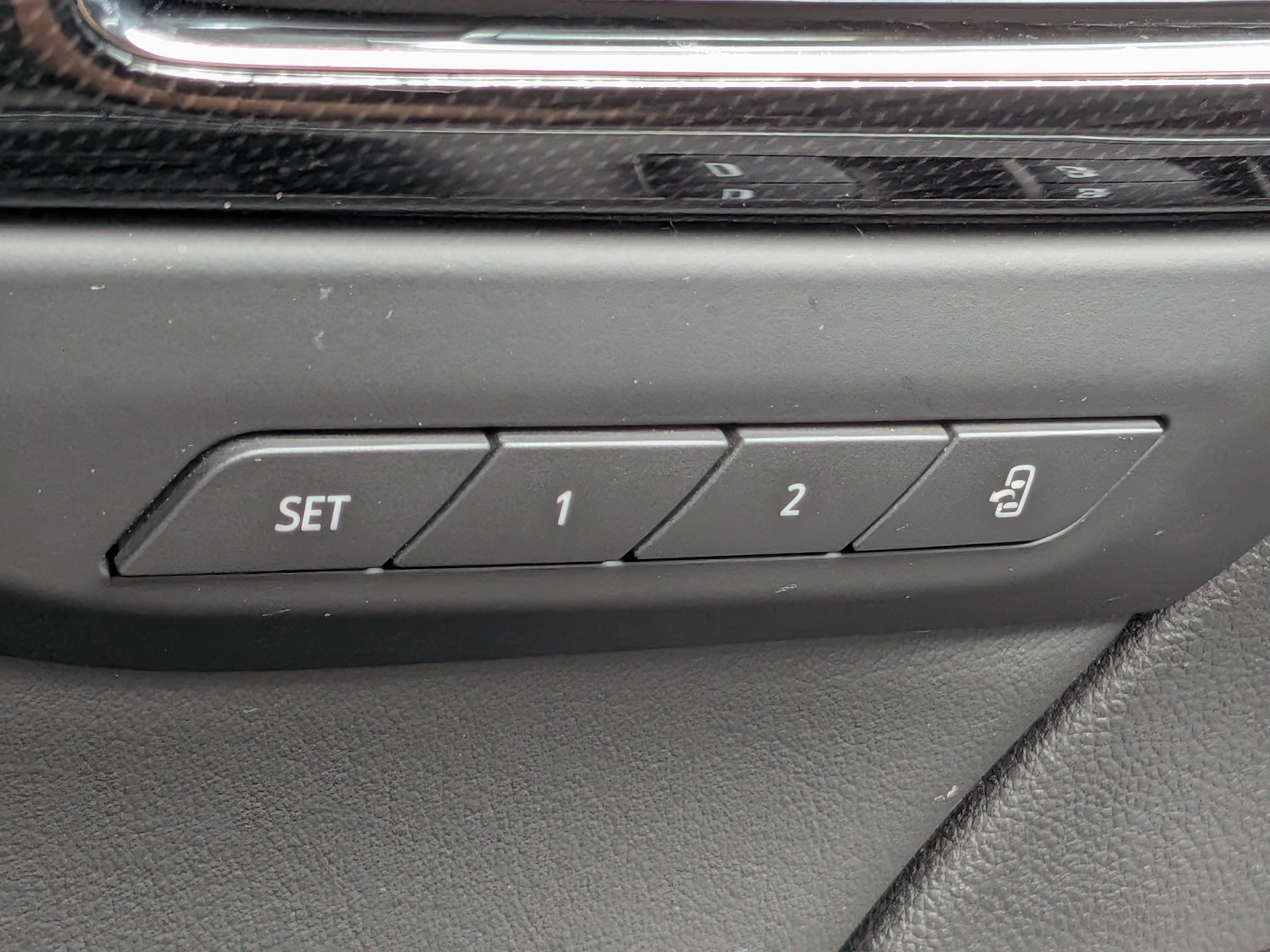 2023 Buick Envision Essence - Photo 24