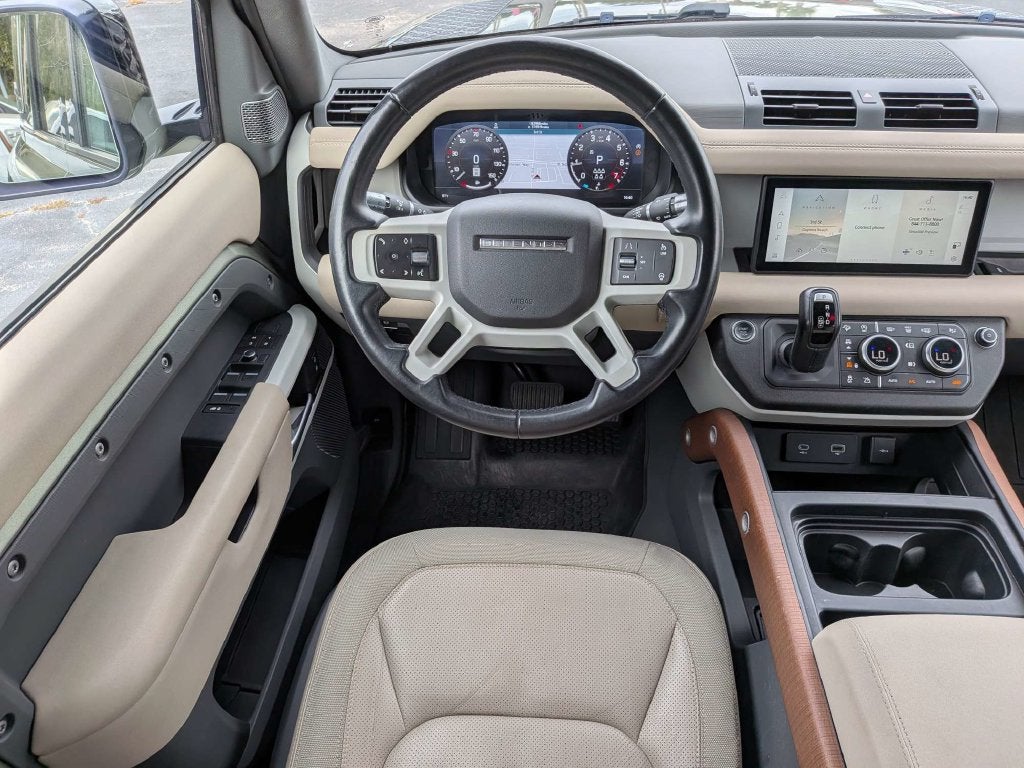 2021 Land Rover Defender 110 SE