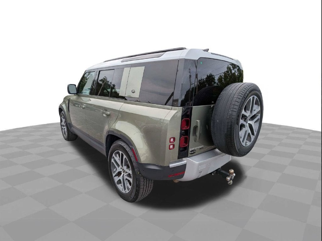 2021 Land Rover Defender 110 SE