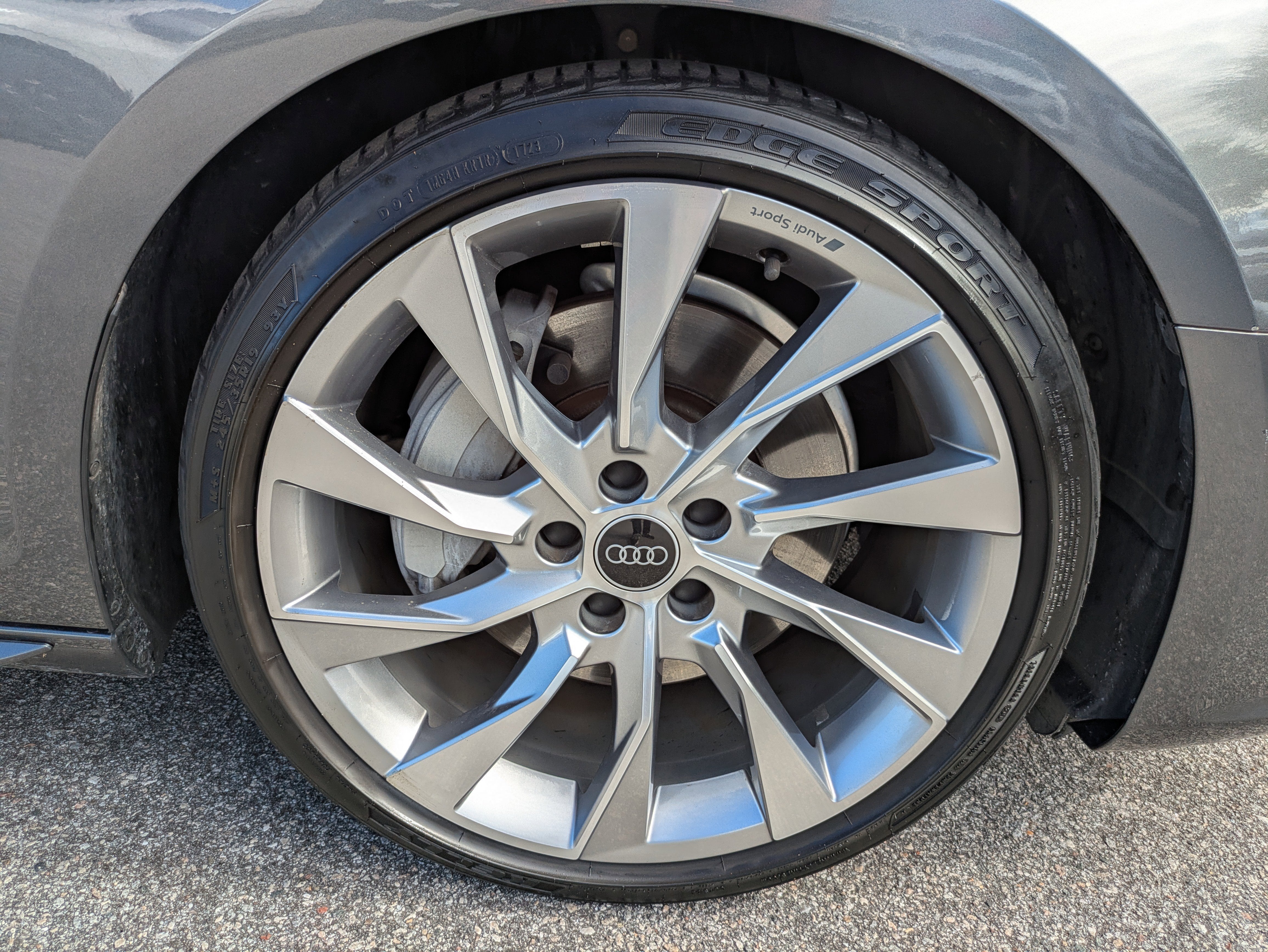 2021 Audi A4 Premium Plus 45 TFSI S line quattro S tronic