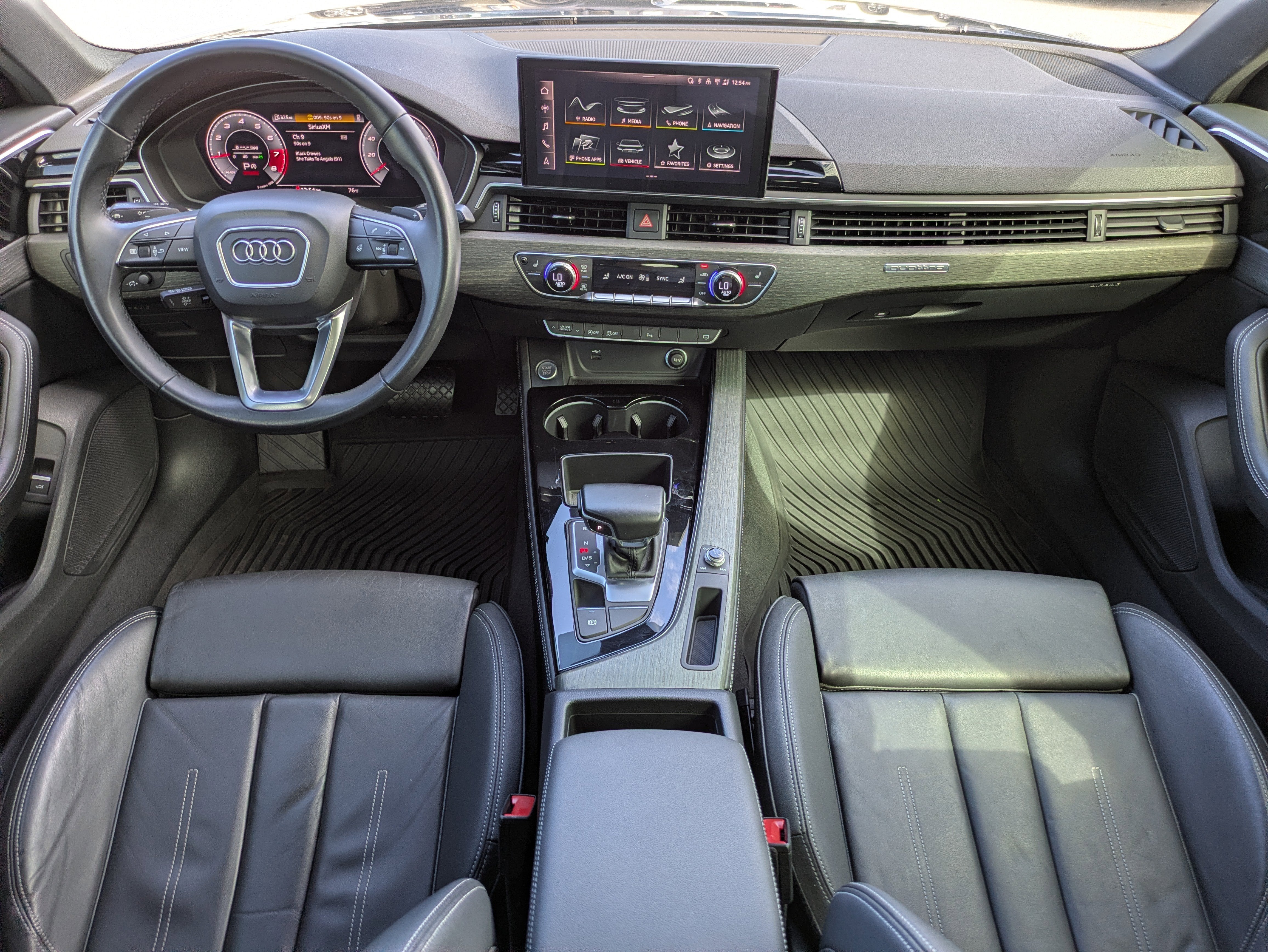 2021 Audi A4 Premium Plus 45 TFSI S line quattro S tronic