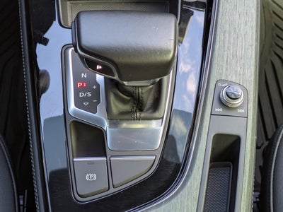 2021 Audi A4 Premium Plus 45 TFSI S line quattro S tronic