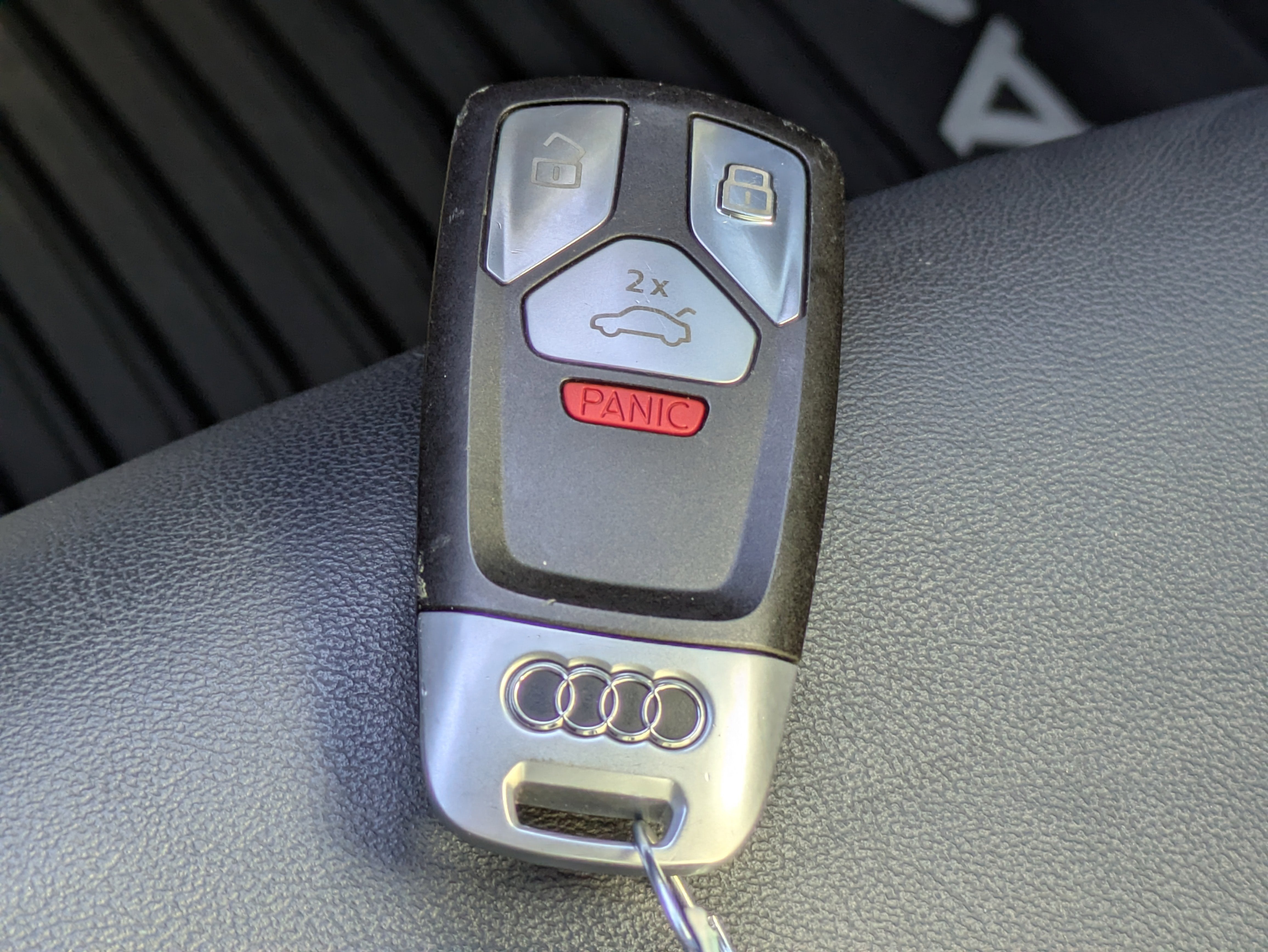 2021 Audi A4 Premium Plus 45 TFSI S line quattro S tronic