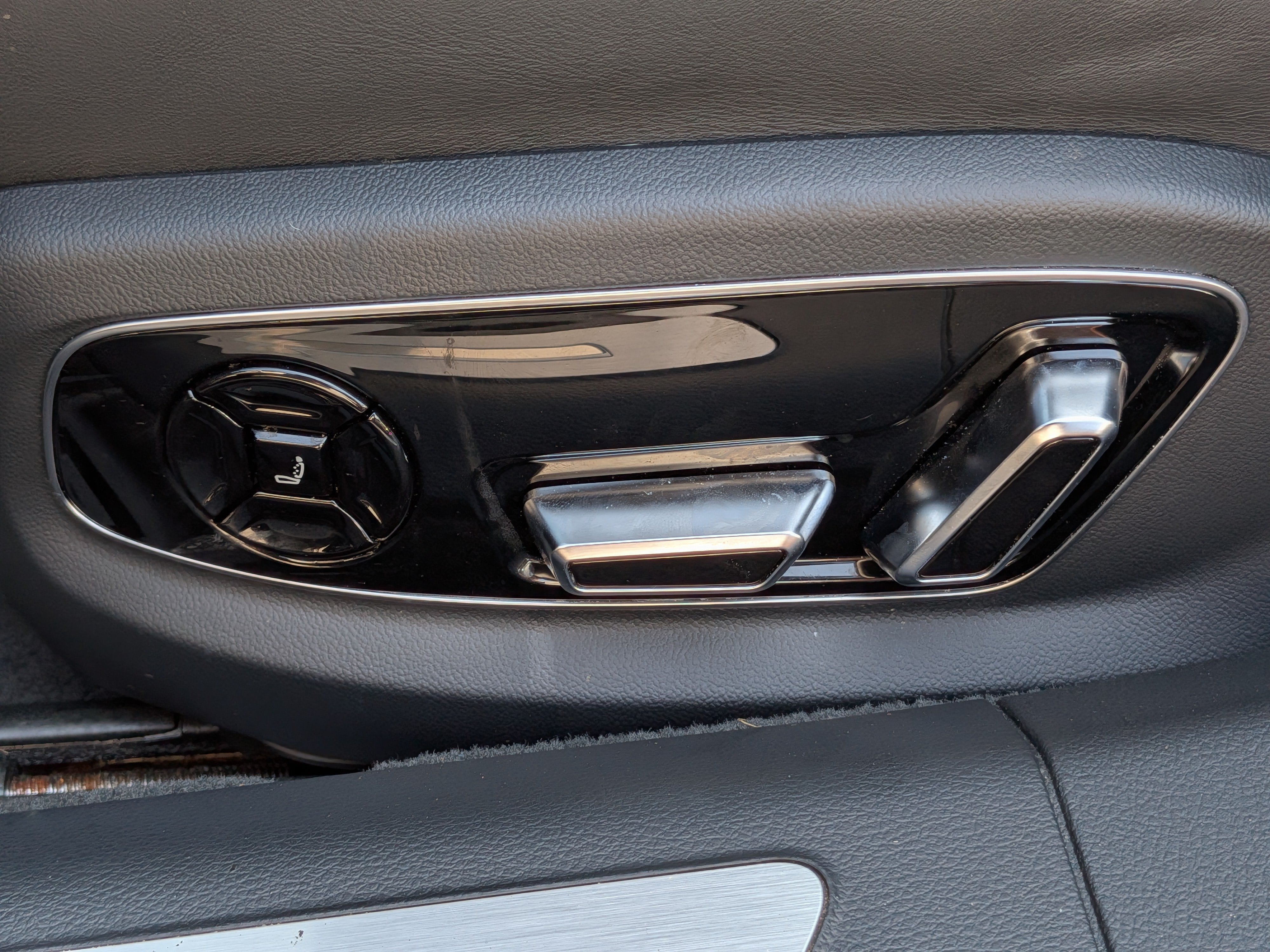 2022 Audi A8 L 55 TFSI quattro Tiptronic